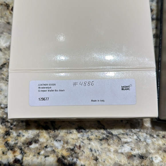 Mont Blanc Meisterstuck compact wallet 6cc black. Brand new with all boxes - Picture 4 of 4